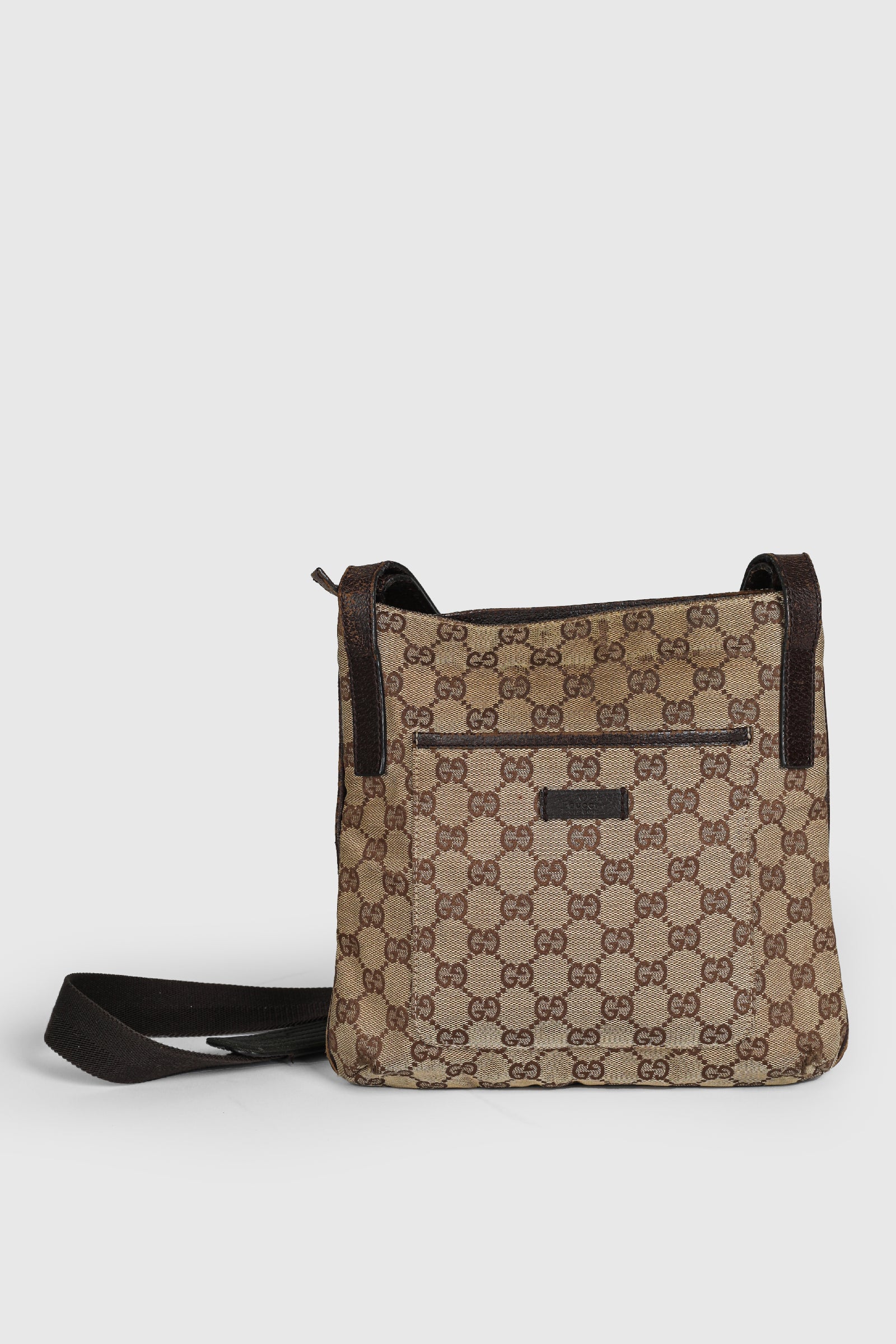 GUCCIヴィンテージキャンパスボディバッグ GUCCI（グッチ） 中古 ボディバッグ レディース ブランド ヴィンテージ