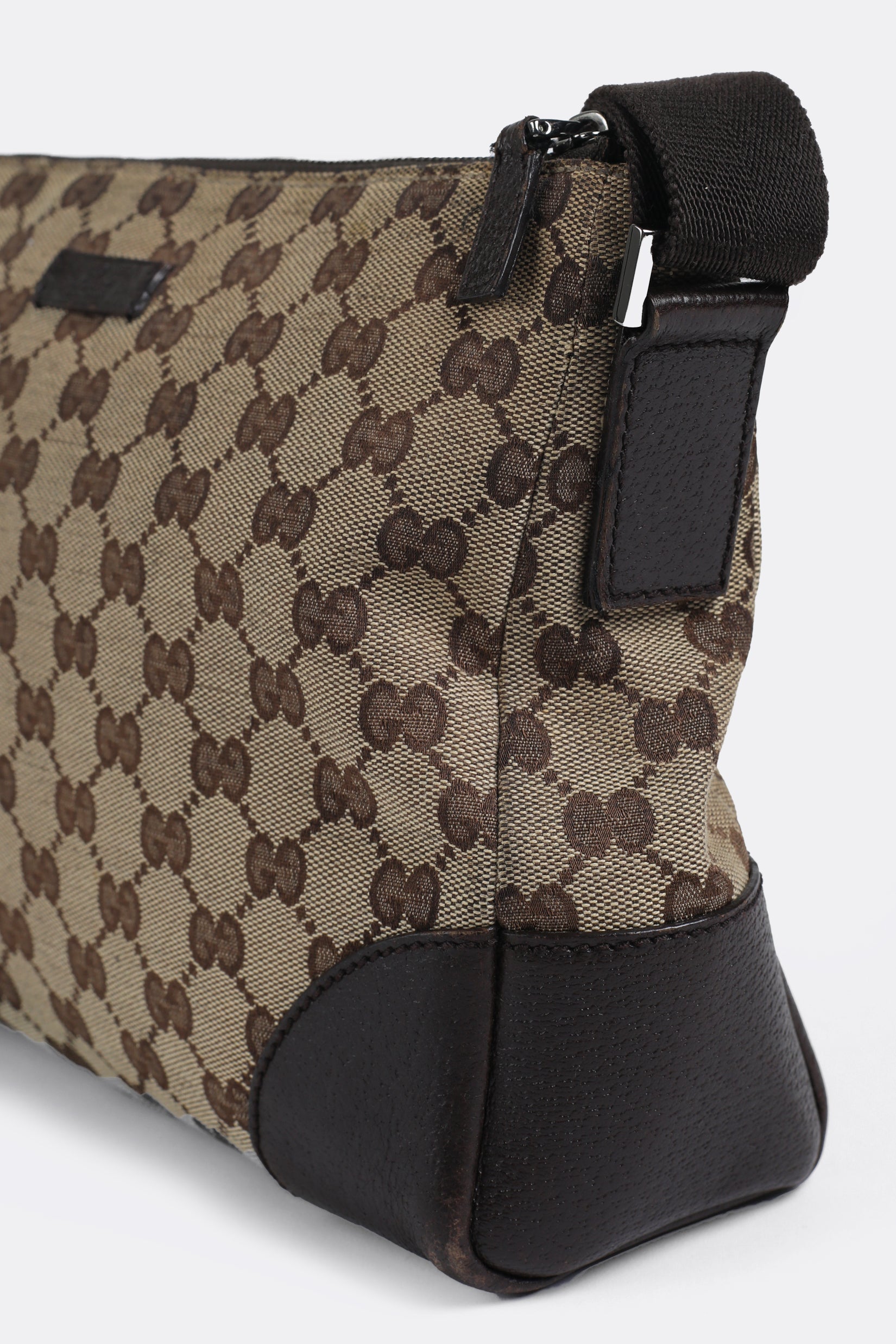 Vintage Gucci Cross-Body Bag-BAGS-Gucci-Frankie Collective Rare Vintage Streetwear Reworks