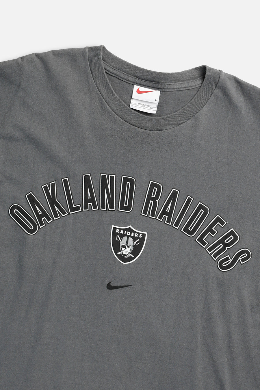 Vintage Oakland Raiders NFL Tee - L