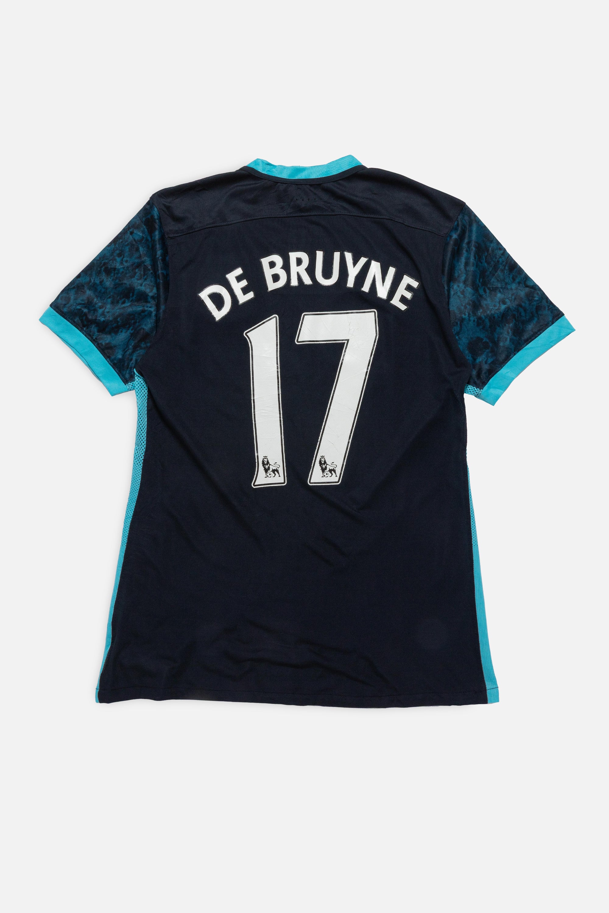 Vintage Manchester City Jersey-Nike-Frankie Collective-Rework-Vintage-Streetwear